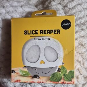OTOTO Slice Reaper Pizza Cutter NEW